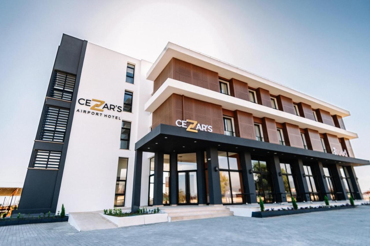 Cezar'S Airport Hotel Nicosie Extérieur photo
